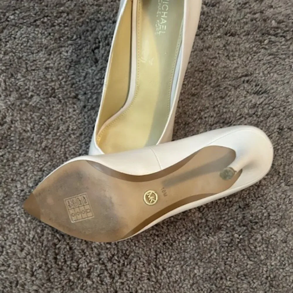 MICHAEL Michael Kors Cream heels, size 10